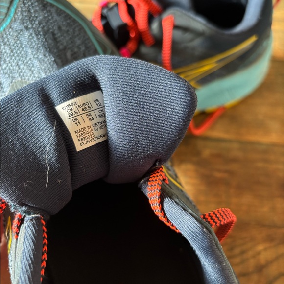 SIZE 12 - Asics Men's GEL-Trabuco 11 - Picture 3 of 5